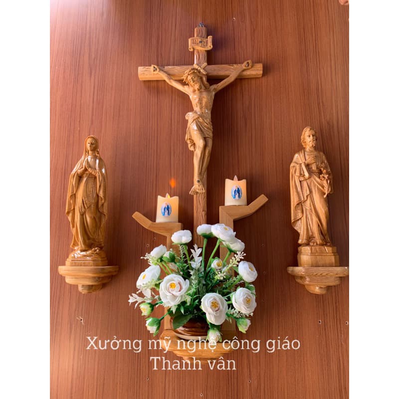 { Trọn bộ } bàn thờ chúa hình bàn tay nến gỗ pơmu |bàn thờ kệ gỗ treo tường hiện đại - 1