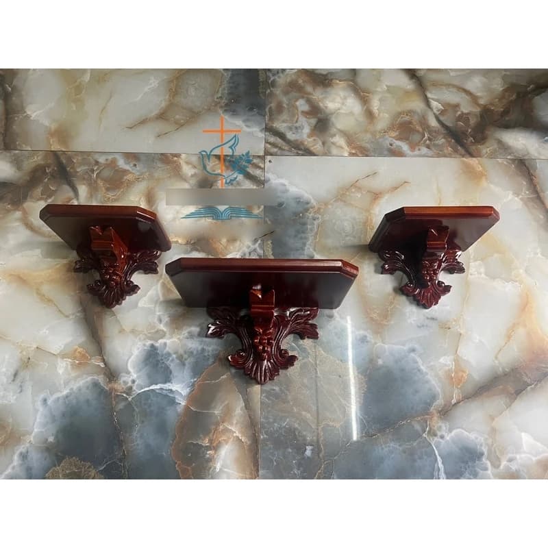 Bàn thờ treo tường kệ chùm nho gỗ pơmu | Kệ gỗ công giáo lắp nhà chung cư mini - 1
