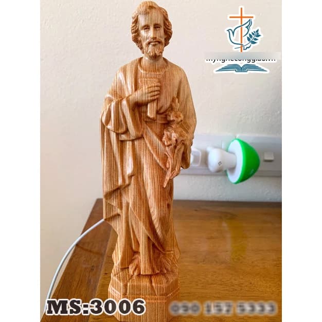 Tượng Thánh Giuse Thợ mộc bằng gỗ cao 15cm - 1