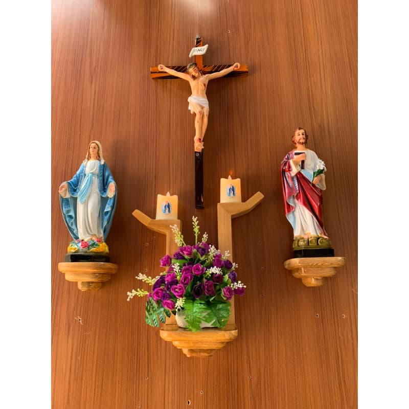 Bàn thờ công giáo tay nến (trọn bộ) | bộ bàn thờ chúa bằng gỗ pơ mu | Kệ gỗ treo tường - 1